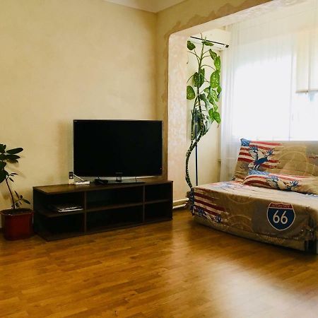Appartement Peremohy Avenue 17 à Kiev Extérieur photo