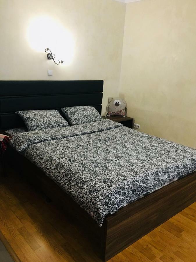 Appartement Peremohy Avenue 17 à Kiev Extérieur photo